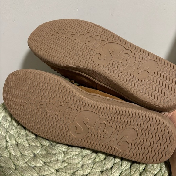 My Slippers Men's Moccasin Slippers My Pillow Chestnut Brown Suede Faux Fur NWT - Picture 9 of 10